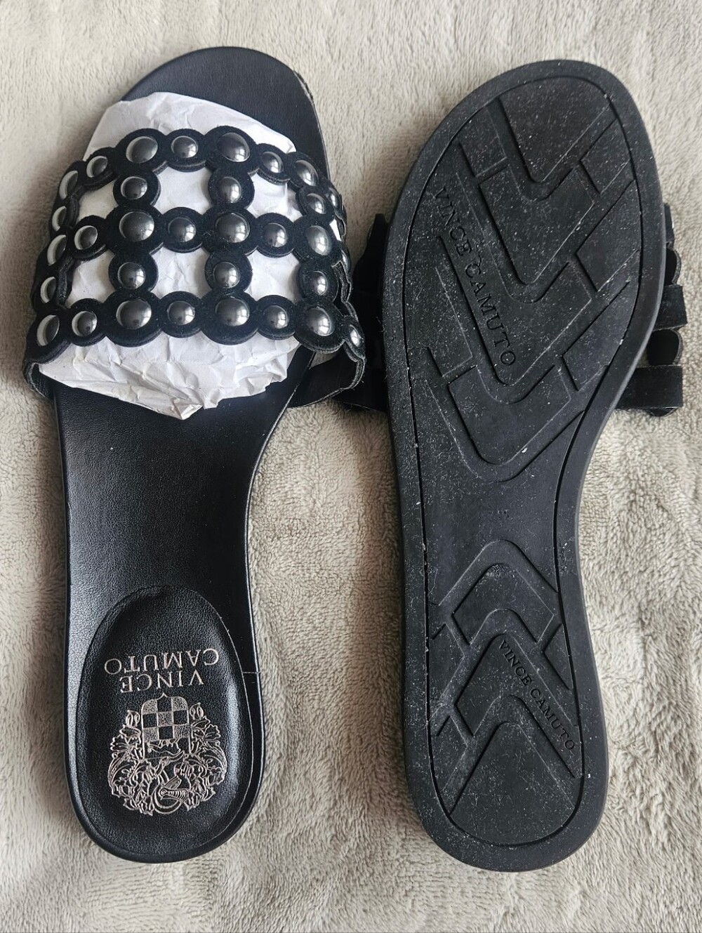 Vince Camuto Flat Black Sandals